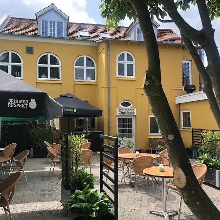 호텔 Restaurant Backhaus *